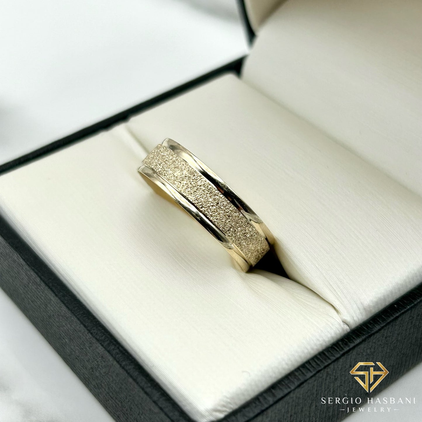 10K WEDDING BAND 1