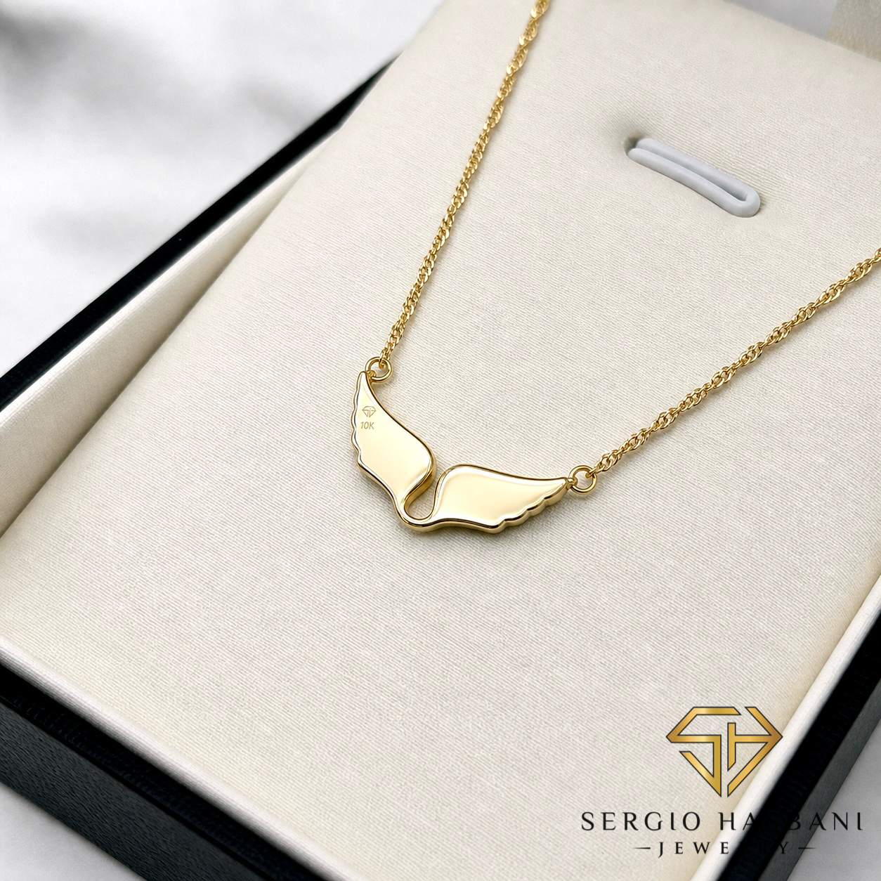 10K WINGS Diamond Necklace