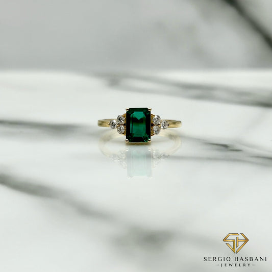 10K ZAMBI Lab Emerald Diamond Ring