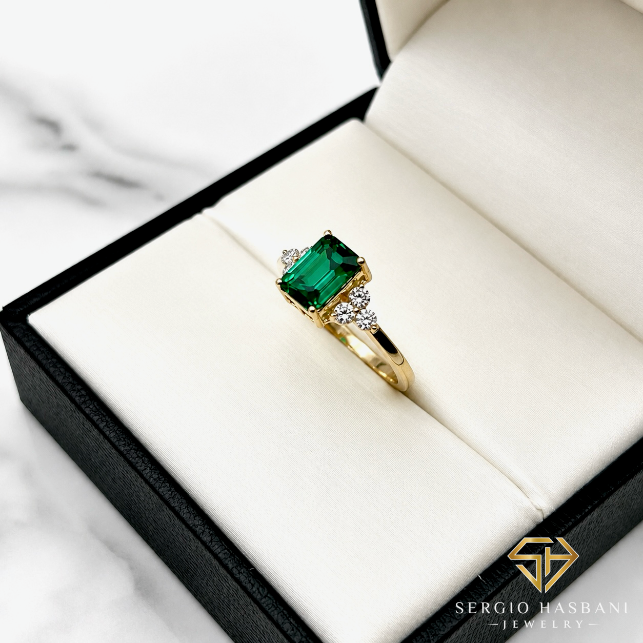 10K ZAMBI Lab Emerald & Diamond Ring