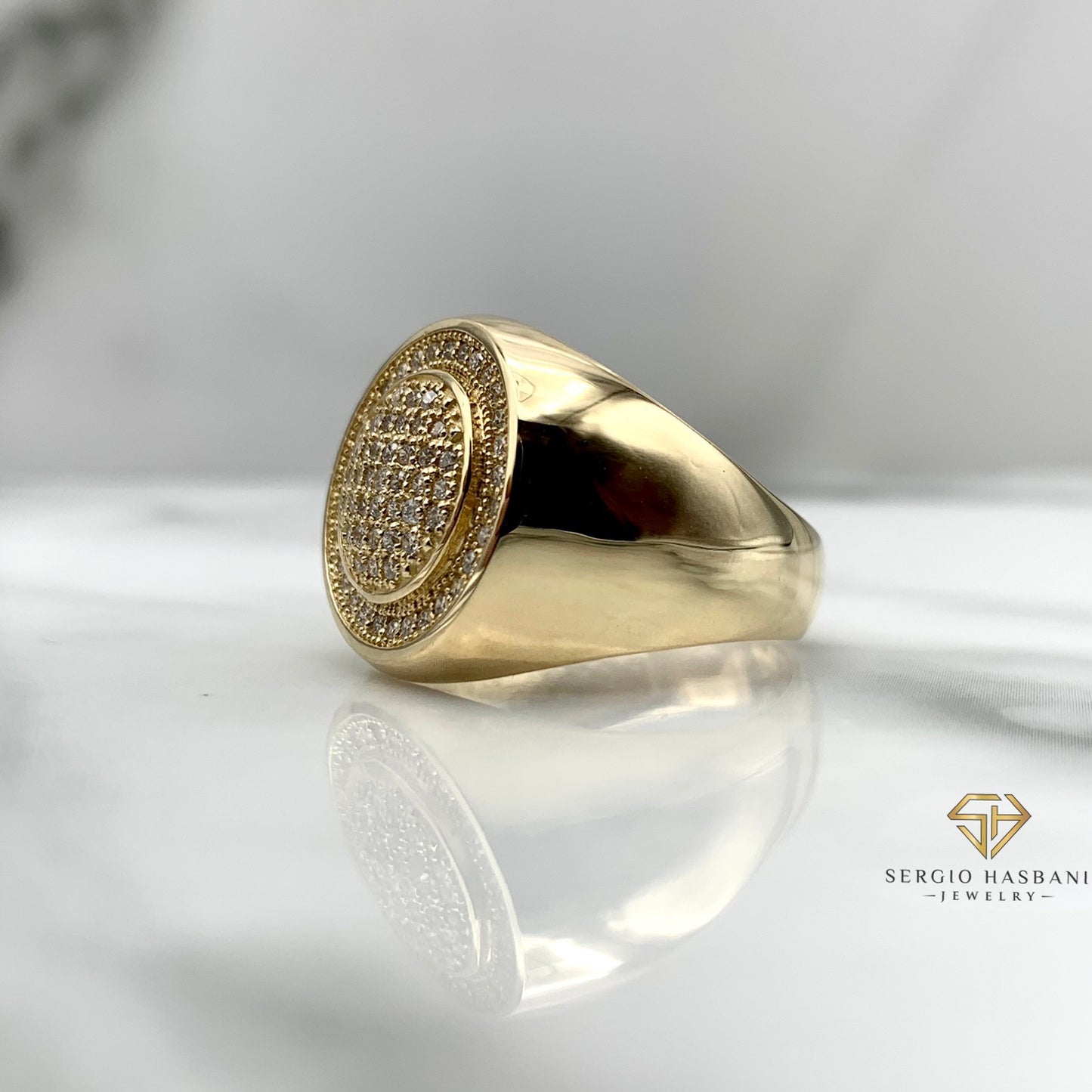 10K RONDO Diamond Ring